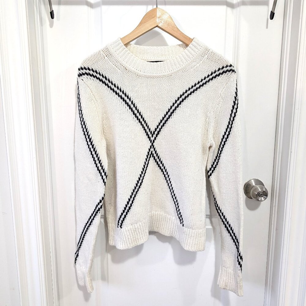Banana Republic Cream Knit Sweater | Size M | Classic Textured Knit